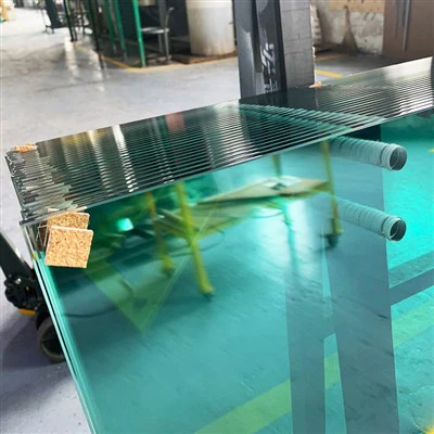 Seberapa fleksibel desain kaca tempered geser?